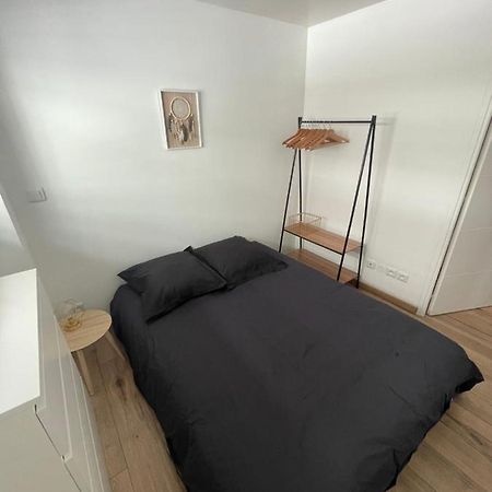 Charmant 2 Pieces Au Coeur Du Port Lympia Ницца Экстерьер фото