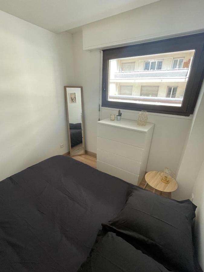Charmant 2 Pieces Au Coeur Du Port Lympia Ницца Экстерьер фото